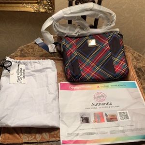 NWT NEW o Dooney & Bourke Crossbody Bag Authentic.